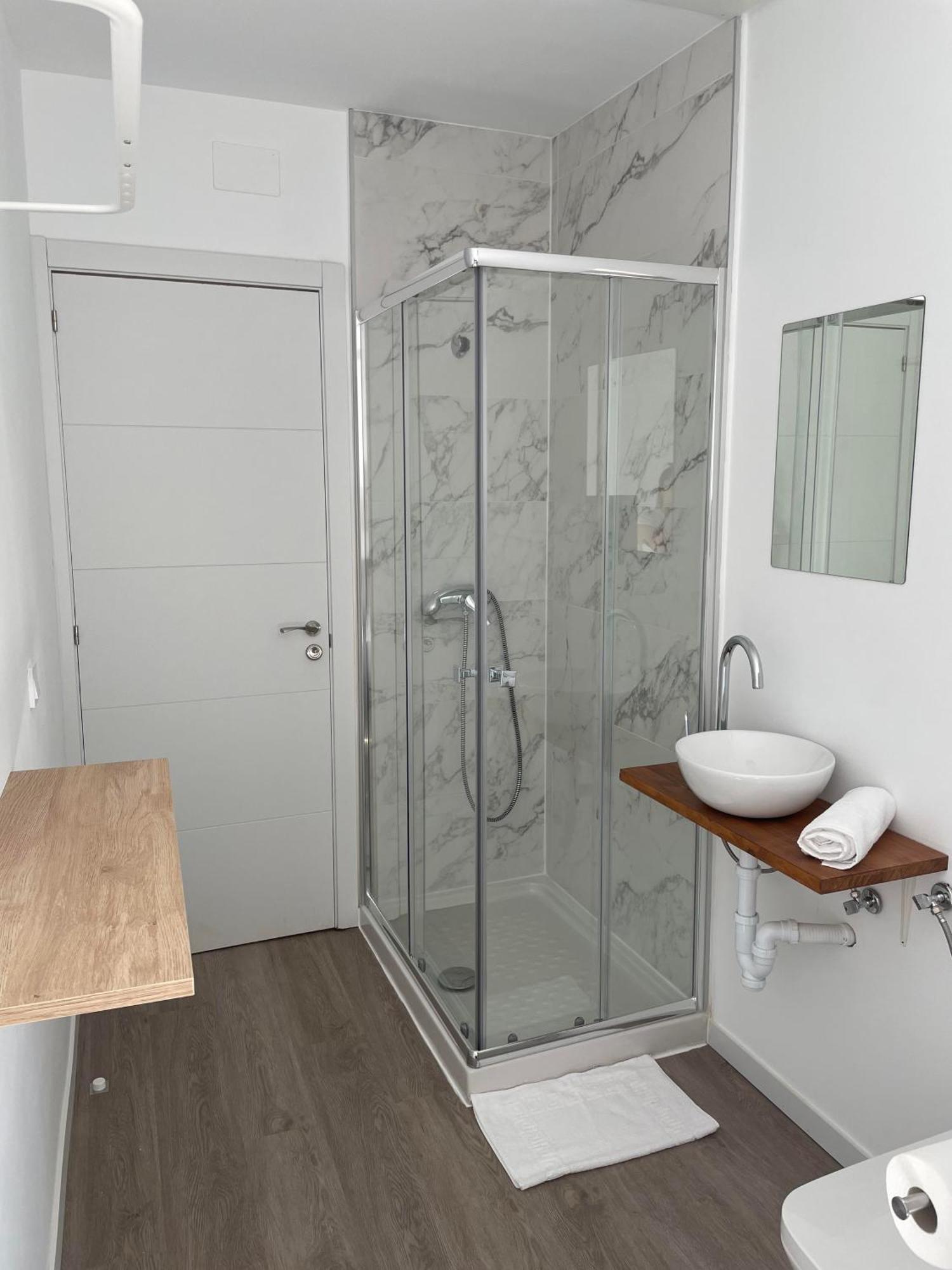 Atocha Habitaciones مدريد المظهر الخارجي الصورة