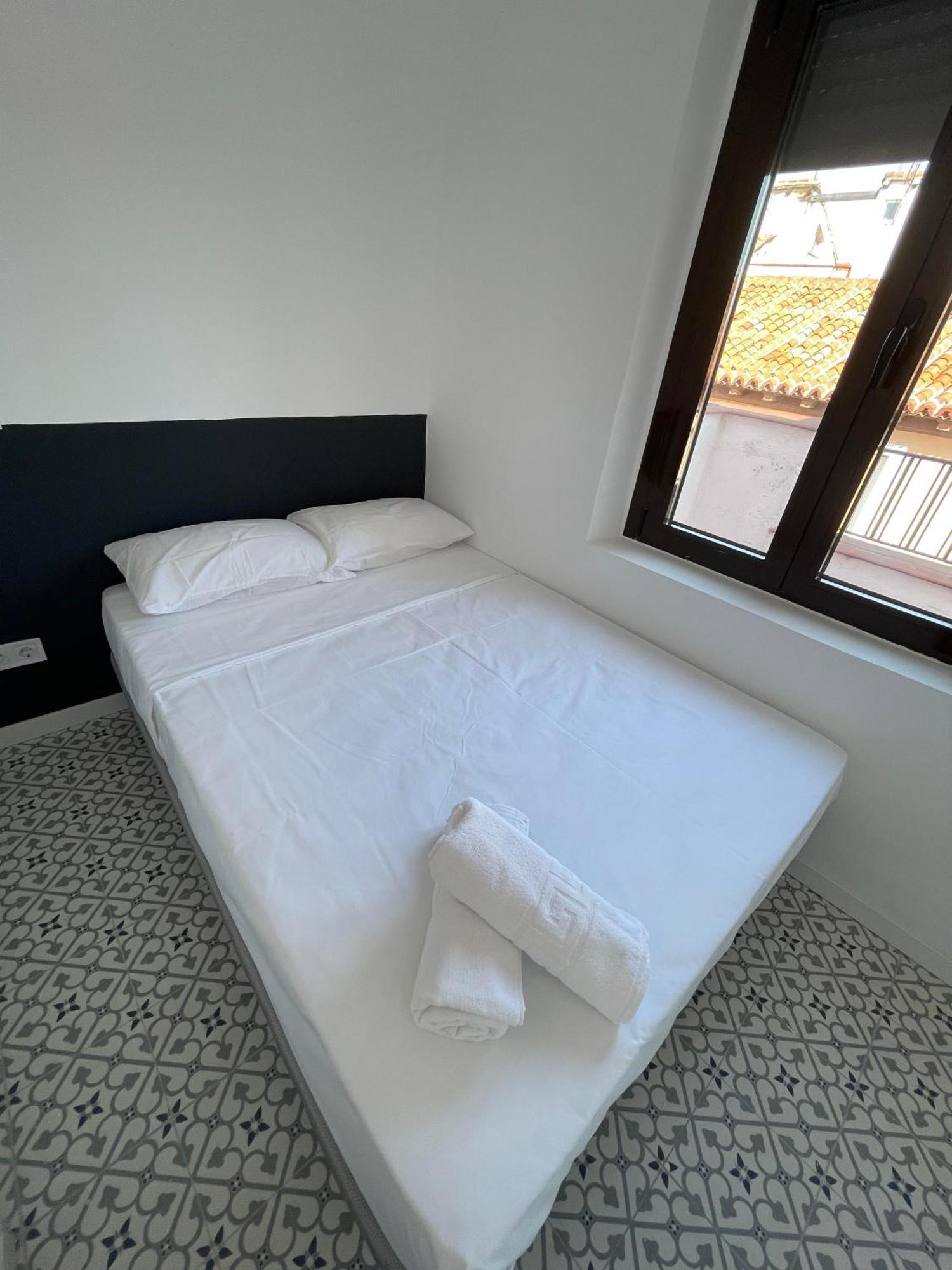 Atocha Habitaciones مدريد المظهر الخارجي الصورة