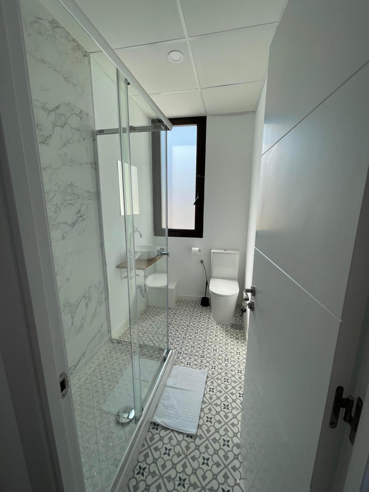 Atocha Habitaciones مدريد المظهر الخارجي الصورة