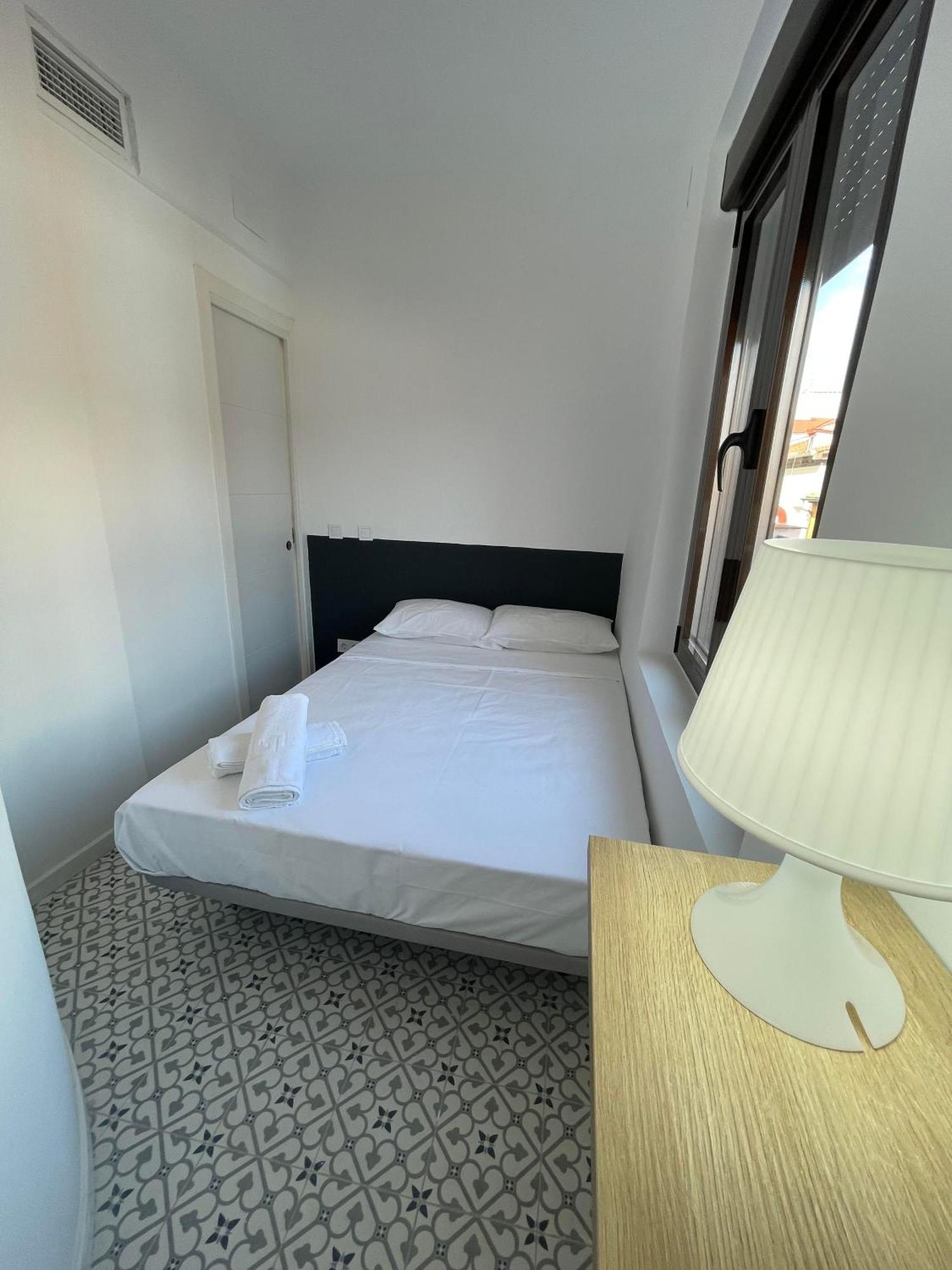 Atocha Habitaciones مدريد المظهر الخارجي الصورة